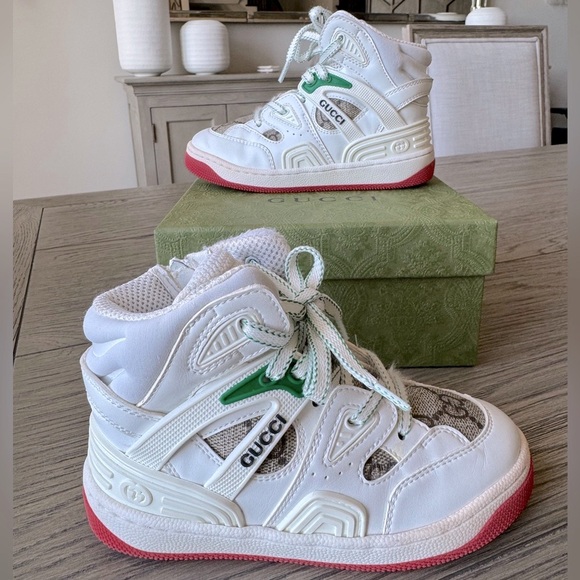 GUCCI 🤍🤎 Limited Edition High Top Zip Up Kids Sneakers - Picture 2 of 15
